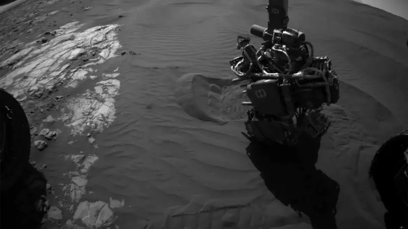 Mars rover photo showing APXS instrument